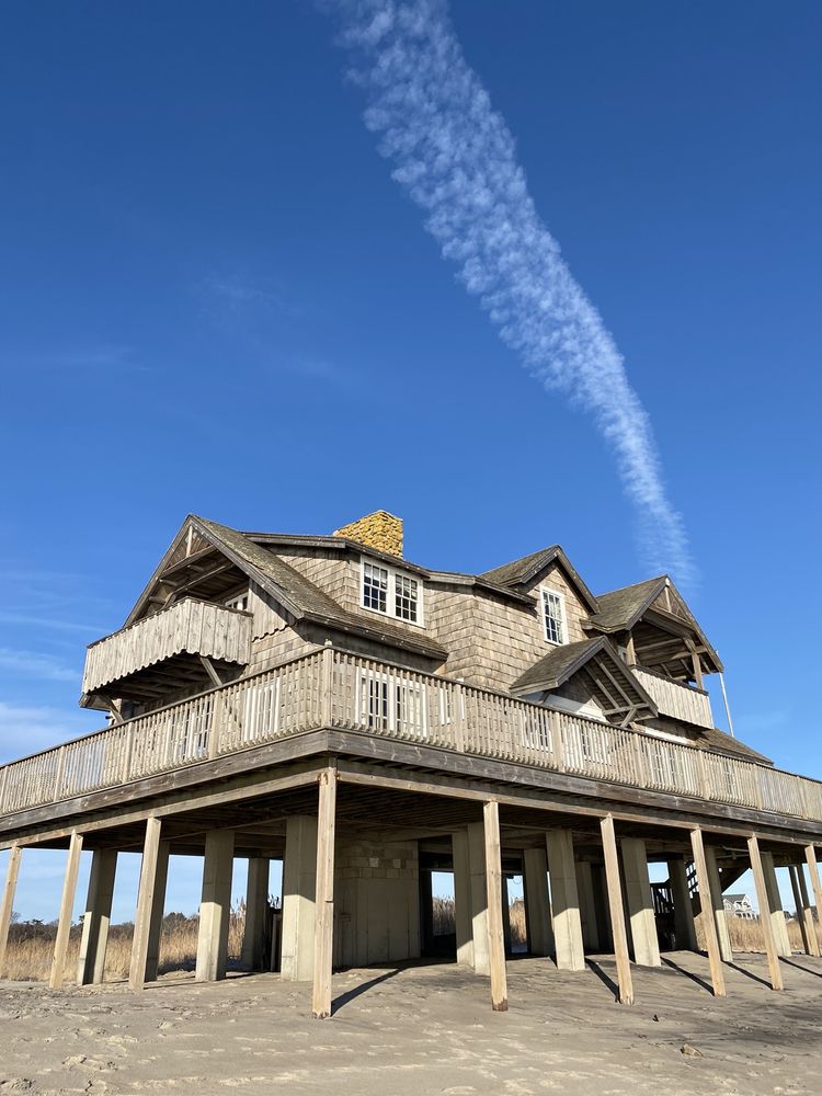Moonstone Beach Logo