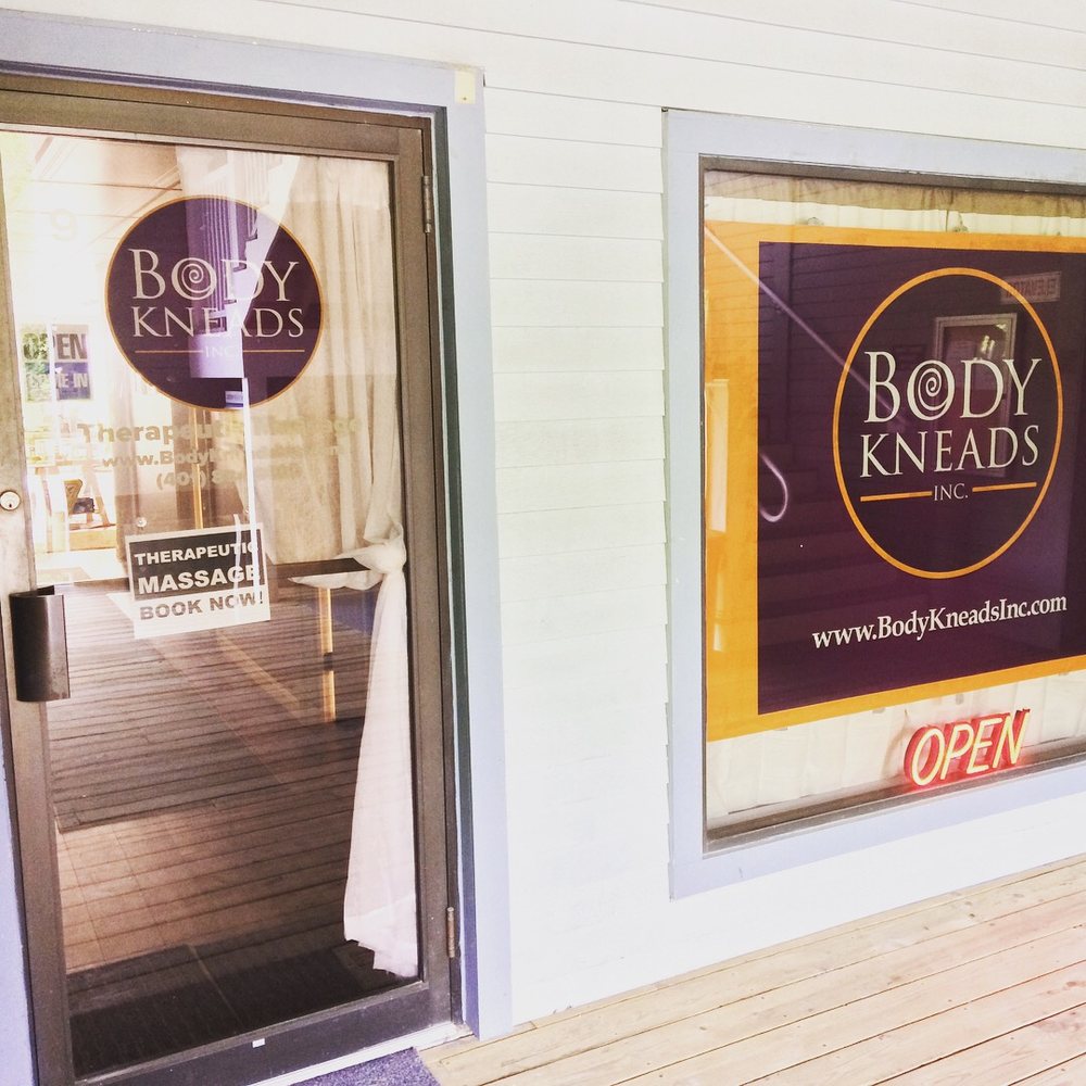 Body Kneads - East Greenwich Logo