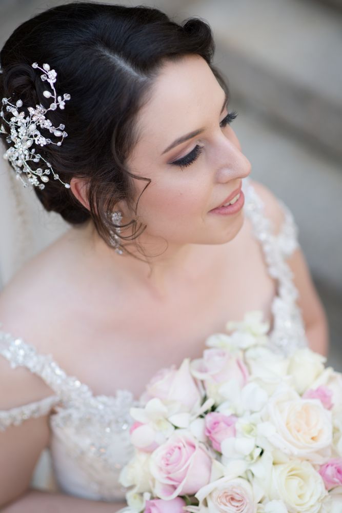 Sydney Lauren Robinson Makeup Artistry Logo